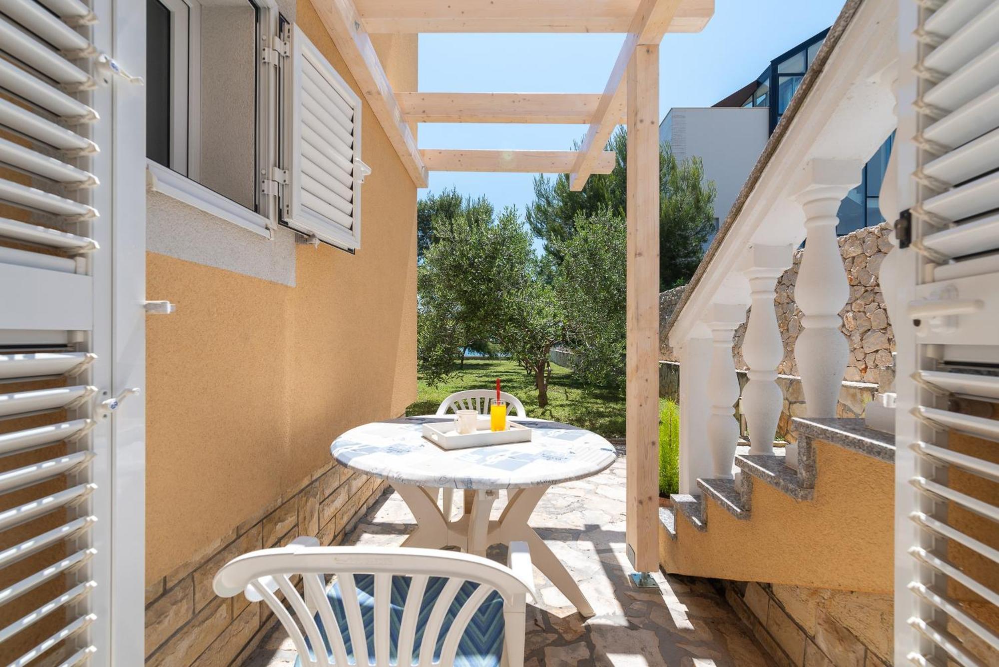 Beach Apartments Villa Kaya Сукошан Номер фото